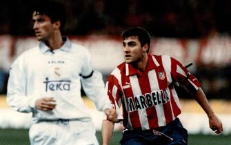 MADRID, SPAIN - JANUARY:  Italian football players Christian Vieri (R) and Christian Panucci in action during the derby match Atletico Madrid vs Real Madrid at the Calderon Stadium on January, 1998 in Madrid, Spain. (Photo by Franco Origlia/Getty Images)
