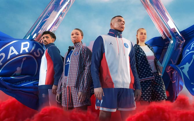 Psg la nuova maglia per il 2021 2022 via la striscia e