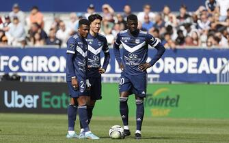 39124992 21 Javairo Joreno Faustino DILROSUN (fcgb) - 18 Ui Jo HWANG (fcgb) - 10 Mbaye NIANG (fcgb) during the Ligue 1 Uber Eats match between Bordeaux and Nice at Stade Matmut Atlantique on May 1, 2022 in Bordeaux, France. (Photo by Romain Perrocheau/FEP/Icon Sport) - Photo by Icon sport/Sipa USA