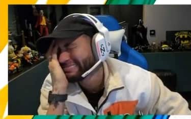 Neymar perde un milione online e...