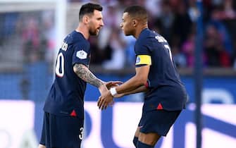07 Kylian MBAPPE (psg) - 30 Lionel Leo MESSI (psg) during the Ligue 1 Uber Eats match between PSG and Clermont Foot 63  at Parc des Princes on June 3, 2023 in Paris, France. (Photo by  Philippe Lecoeur/FEP/Icon Sport/Sipa USA)