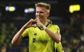 NASHVILLE, TN - OCTOBER 14: Nashville SC forward Sam Surridge (9) makes a heart sign to the crowd after scoring a goal during a match between Nashville SC and New England Revolution, October 14, 2023, at GEODIS Park in Nashville, Tennessee. (Photo by Matthew Maxey/Icon Sportswire via Getty Images)
