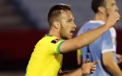 Arthur trascina il Brasile, Uruguay steso 2-0