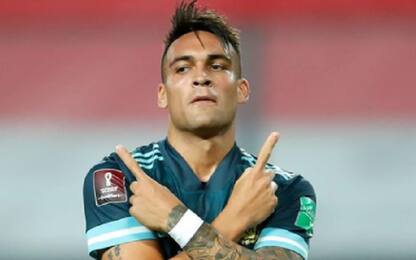 Argentina, c'è la firma di Lautaro nel 2-0 al Perù