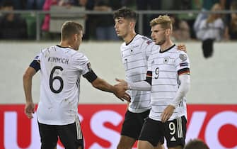 goaljubel from right: Timo WERNER (GER), Kai HAVERTZ (GER), Joshua KIMMICH (GER) after goal to 0-1, jubilation, joy, enthusiasm, action. Soccer Laenderspiel, World Cup Qualification Group J matchday 4, Liechtenstein (LIE) - Germany (GER) 0-2, on 09/02/2021 in St.Gallen, Kybunpark.