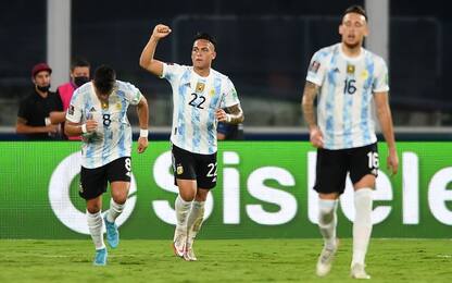 Lautaro trascina l'Argentina, a segno Bentancur