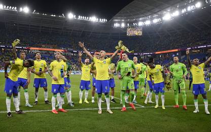 Il Brasile alza il muro, ai gironi è imbattibile