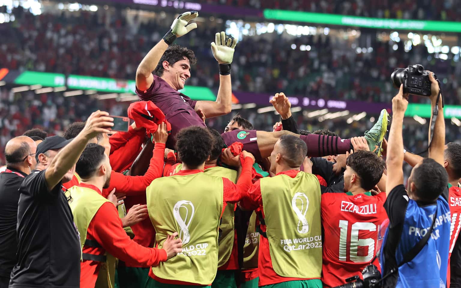 Yassine Bono Il Portiere Del Marocco Che Ha Eliminato La Spagna Ai 