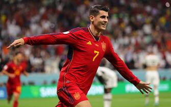 epa10333378 Alvaro Morata of Spain celebrates after scoring the 1-0 lead during the FIFA World Cup 2022 group E soccer match between Spain and Germany at Al Bayt Stadium in Al Khor, Qatar, 27 November 2022.  EPA/Friedemann Vogel