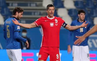 Poland's Robert Lewandowski reacts during the UEFA Nations League soccer match between Italy and Poland at Mapei Stadium in Reggio Emilia, Italy, 15 November 2020. ANSA /ELISABETTA BARACCHI