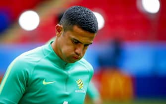 epa06810282 Australian national soccer team player Tim Cahill attends his team's training session in Kazan, Russia, 15 June 2018. Australia will face France in their FIFA World Cup 2018 Group C preliminary round soccer match on 16 June 2018.  EPA/DIEGO AZUBEL   EDITORIAL USE ONLY