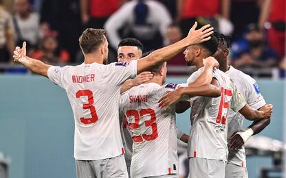 Svizzera batte Serbia 3-2 e vola agli ottavi