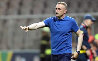 epa10001137 Bosnia's head coach Ivaylo Petev reacts during the UEFA Nations League soccer match between Bosnia and Herzegovina and Romania in Zenica, Bosnia and Herzegovina, 07 June 2022.  EPA/FEHIM DEMIR