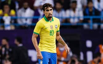 RIYADH, SAUDI ARABIA - NOVEMBER 15: Lucas Paqueta of Brazil in action during the international friendly match between Brazil and Argentina at the King Saud University Stadium on November 15, 2019 in Riyadh, Saudi Arabia. (Photo by Eurasia Sport Images/Getty Images)