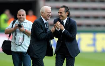 LIEGE, BELGIUM - JUNE 07:  Ireland head coach Giovanni Trapattoni and Italy head coach Cesare Prandelli during the international friendly match between Italy and Ireland at Stade Maurice Dufrasne on June 7, 2011 in Liege, Belgium.  (Photo by Claudio Villa/Getty Images)