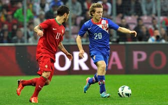 GENEVA, SWITZERLAND - JUNE 10:  Alen Halilovic of Croatia fights for the ball with Adelino Vieirinha of Portugal during the international friendly match between Portugal and Croatia on June 10, 2013 in Geneva, Switzerland.  (Photo by Harold Cunningham/Getty Images)
