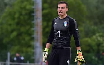 GRADISCA D'ISONZO, ITALY - MAY 08:  Goalkeeper of Italy U18 Federico Brancolini speaks during the International Friendly match between Italy U18 and Austria U18 on May 8, 2019 in Gradisca d'Isonzo, Italy.  (Photo by Pier Marco Tacca/Getty Images)