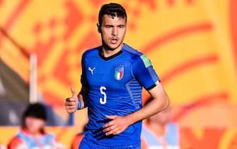 Alessandro Buongiorno of Italy U20 during the FIFA U-20 World Cup Poland 2019 group B match between Italy U20 v Japan U20 at Bydgoszcz Stadium on May 29, 2019 in Bydgoszcz, Poland(Photo by VI Images via Getty Images)