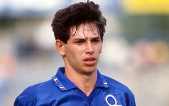 Demetrio Albertini of Italy looks on during the World Cup USA 1994, 
United States. (Photo by Alessandro Sabattini/Getty Images)