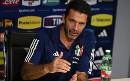 Buffon: "Sono a casa, vorrei un'Italia generosa"