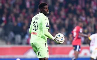 30 Brice SAMBA (rcl) during the Ligue 1 Uber Eats match between Lille and Lens at Stade Pierre Mauroy on October 9, 2022 in Lille, France. (Photo by Philippe Lecoeur/FEP/Icon Sport/Sipa USA) - Photo by Icon Sport/Sipa USA