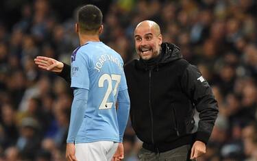Guardiola: "Cancelo? Decida se restare oppure no"
