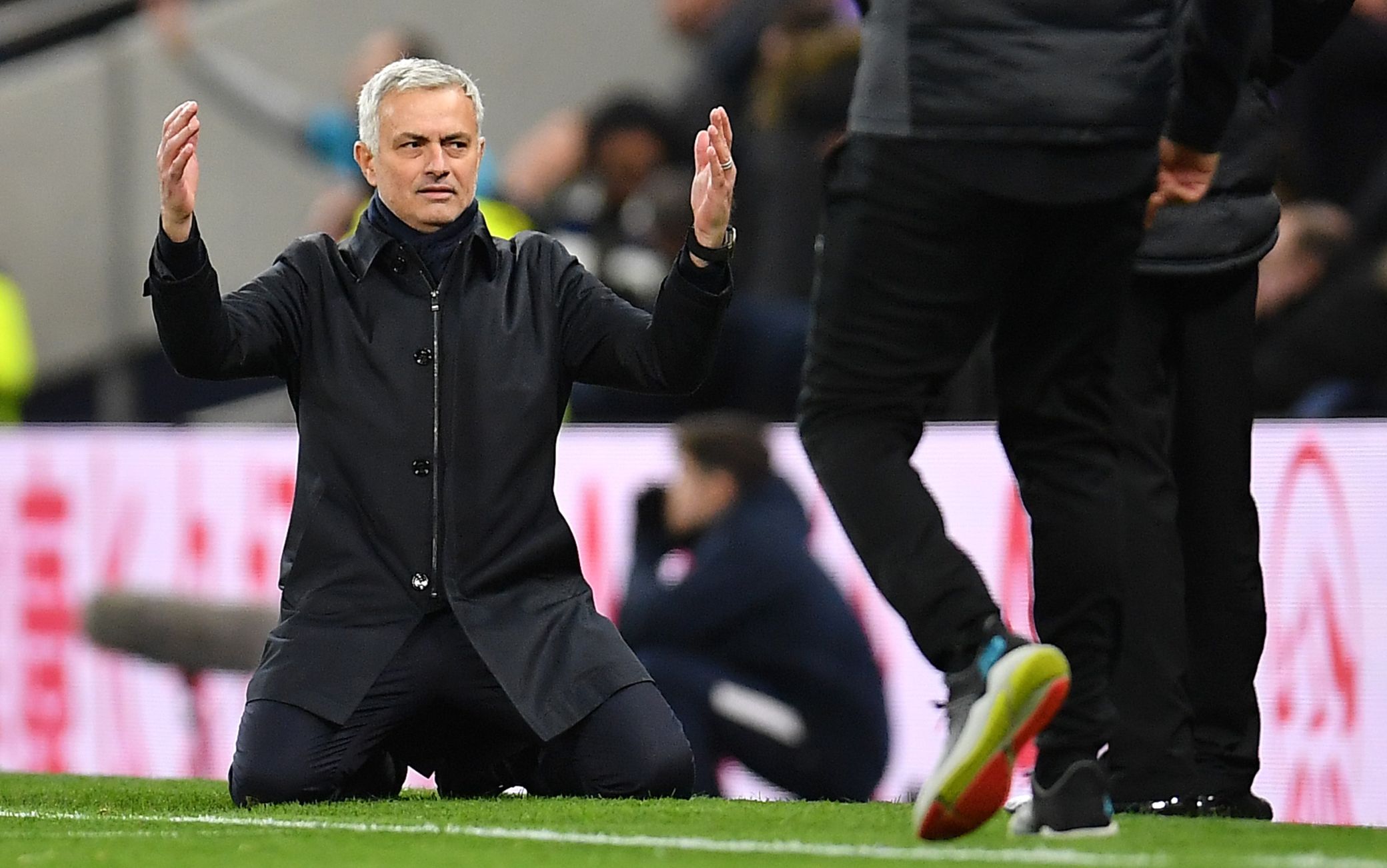 E tutta la disperazione di José E tutta la disperazione di José Mourinho