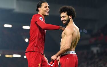 Van Dijk-Salah, United ko: Liverpool non si ferma