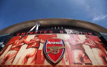 Arsenal: stipendi -12,5 % per giocatori e staff