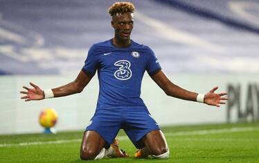 Atalanta su Abraham se Zapata va all'Inter