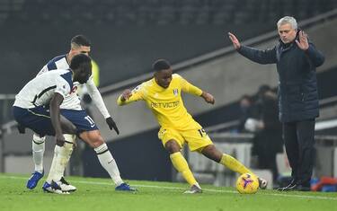 Kane non basta a Mou, 1-1 tra Tottenham e Fulham