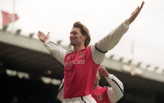 26 Dec 2000:  Tony Adams celebrates his goal for Arsenal during the FA Carling Premier League match against Leicester City played at Highbury in London. Arsenal won the game 6-1. \ Mandatory Credit: Mike Hewitt /Allsport