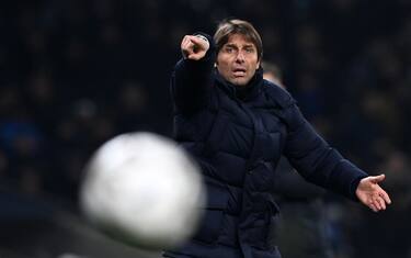 Conte fermato dai Saints, 1-1 col suo Tottenham
