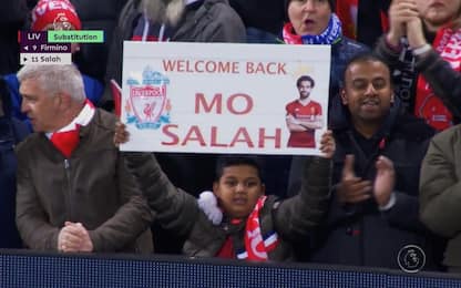Salah torna ad Anfield, che accoglienza dalla Kop