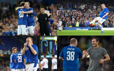 Everton-Dinamo Kiev, tifoso entra e segna rigore