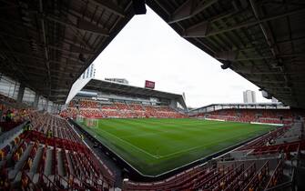 LONDON, ENGLAND - JULY 30: A general view of the Brentford Community Stadium prior to the  pre-season friendly match between Brentford and Real Betis at  Brentford Community Stadium on July 30, 2022 in London, England. (Photo by Visionhaus/Getty Images)