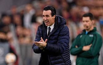 Munich, Germany - April 12: Villarreal Head Coach Unai Emery gestures during the UEFA Champions League Quarter Final Leg Two match between Bayern München and Villarreal CF at Football Arena Munich on April 12, 2022 in Munich, Germany.  (Photo by JustPicturesPlus/Just Pictures/Sipa USA)
