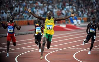 PECHINO (CINA) - OLIMPIADI - IL GIAMAICANO USAIN BOLD STABILISCE IL NUOVO RECORD DEL MONDO
 (Men's 200m Final, Usain Bolt, World Record, Olympic Games, 2008 )