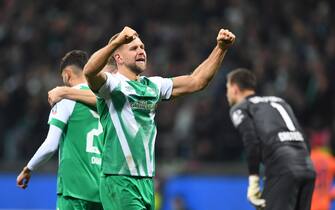 28 January 2023, Bremen: Soccer: Bundesliga, Werder Bremen - VfL Wolfsburg, Matchday 18, wohninvest Weserstadion. Werder's Niclas Füllkrug celebrates his goal to make it 2:0. Photo: Carmen Jaspersen/dpa - IMPORTANT NOTE: In accordance with the requirements of the DFL Deutsche Fußball Liga and the DFB Deutscher Fußball-Bund, it is prohibited to use or have used photographs taken in the stadium and/or of the match in the form of sequence pictures and/or video-like photo series.