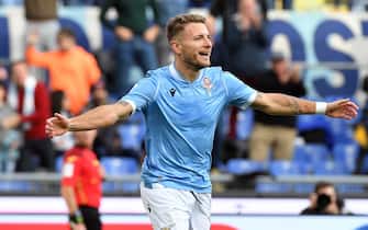 ROME, ITALY - DECEMBER 01:  Ciro Immobile of SS Lazio celebrates a opening goal during the Serie A match between SS Lazio and Udinese Calcio at Stadio Olimpico on December 1, 2019 in Rome, Italy.  (Photo by Marco Rosi/Getty Images)