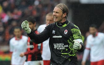 MILAN, ITALY - MARCH 13:  Jean Francois Gillet of AS Bari reacts during the Serie A match between AC Milan and AS Bari at Stadio Giuseppe Meazza on March 13, 2011 in Milan, Italy.  (Photo by Valerio Pennicino/Getty Images)