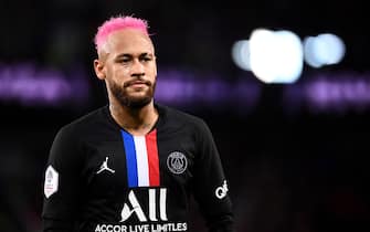 1198068450 Paris Saint-Germain's Brazilian forward Neymar looks on during the French L1 football match between Paris Saint-Germain (PSG) and Montpellier Herault SC at the Parc des Princes stadium in Paris, on February 1, 2020. (Photo by FRANCK FIFE / AFP) (Photo by FRANCK FIFE/AFP via Getty Images)