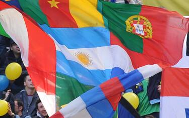 Inter-Milan derby di Babele: 24 Nazioni in campo