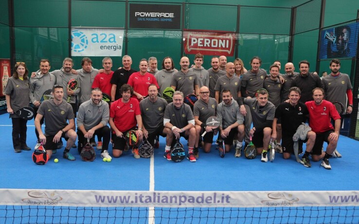I protagonisti della sfida di padel alla Powerade Arena I protagonisti della sfida di padel alla Powerade Arena
