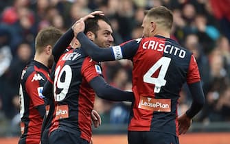 GENOA, ITALY - FEBRUARY 09: Goran Pandev of Genoa CFC celebrates after scoring 1-0 during the Serie A match between Genoa CFC and  Cagliari Calcio at Stadio Luigi Ferraris on February 9, 2020 in Genoa, Italy. (Photo by Paolo Rattini/Getty Images)
