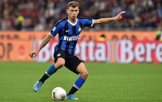 1176215045 MILAN, ITALY - SEPTEMBER 21: Nicolo' Barella of Internazionale in action during the Serie A match between AC Milan and FC Internazionale at Stadio Giuseppe Meazza on September 21, 2019 in Milan, Italy. (Photo by Tullio M. Puglia/Getty Images)