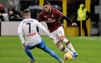 MILAN, ITALY - NOVEMBER 23: (L-R) Jose Maria Callejon of SSC Napoli, Theo Hernandez of AC Milan  during the Italian Serie A   match between AC Milan v Napoli at the San Siro on November 23, 2019 in Milan Italy (Photo by Mattia Ozbot/Soccrates/Getty Images)