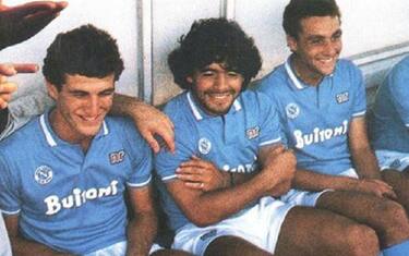 Ricordi Napoli, è gag social Ferrara-Maradona