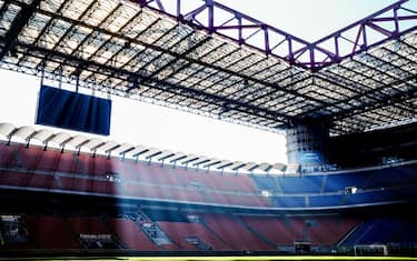 AC Milan, Allenamento a San Siro a porte chiuse prima di Milan v