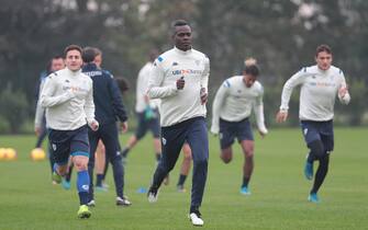 Mario Balotelli durante il primo allenamento di Fabio Grosso, nuovo allenatore del Brescia Calcio, Torbole (Brescia), 05 Novembre 2019. ANSA/FILIPPO VENEZIA